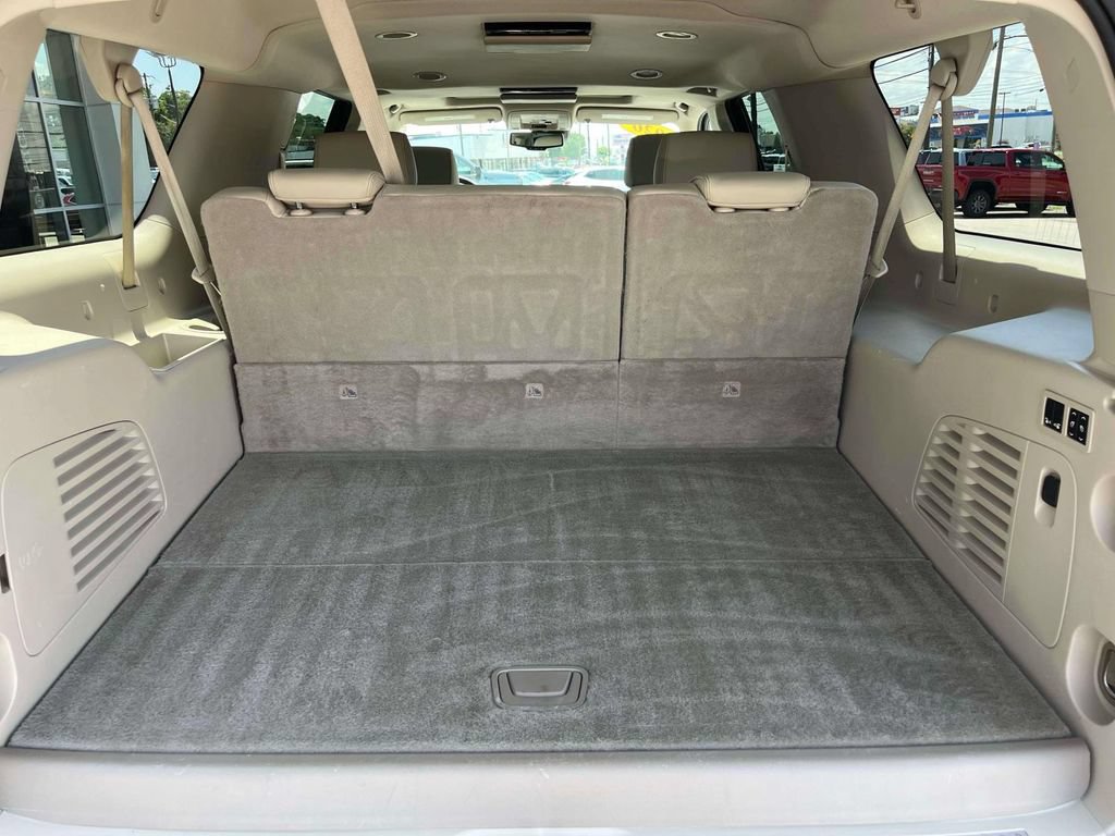 Certified 2020 GMC Yukon XL Denali w/ Denali Premium Package AWD/4WD image 19