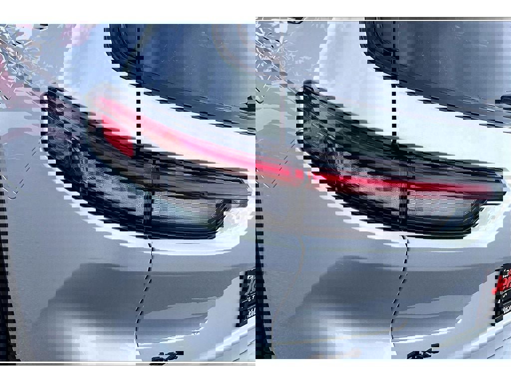 Used 2024 Jeep Grand Cherokee L Laredo image 34