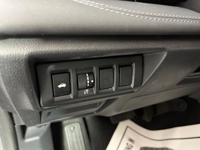 Used 2020 Subaru Legacy Limited AWD/4WD image 31
