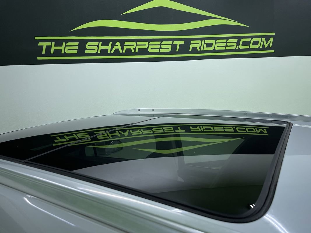 Used 2017 Cadillac XT5 Luxury w/ Driver Awareness Package image 28