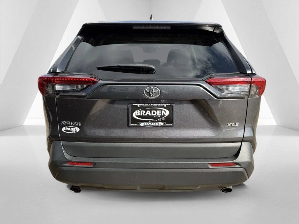 Used 2024 Toyota RAV4 XLE Premium w/ Weather Package FWD image 6