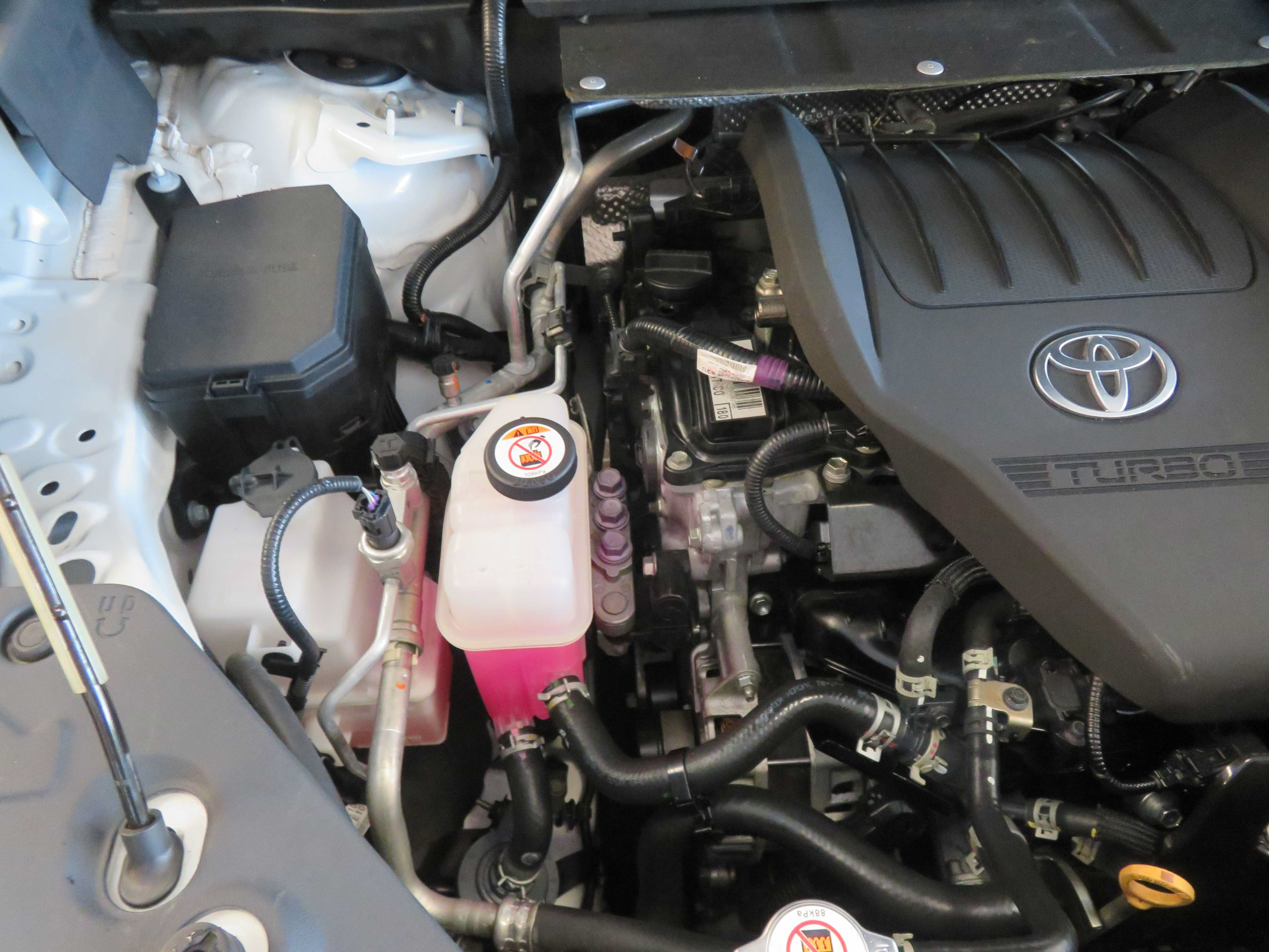 Used 2023 Toyota Highlander XLE FWD image 62