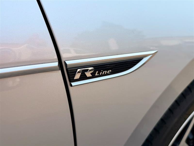 Used 2020 Volkswagen Passat 2.0T R-Line FWD image 26