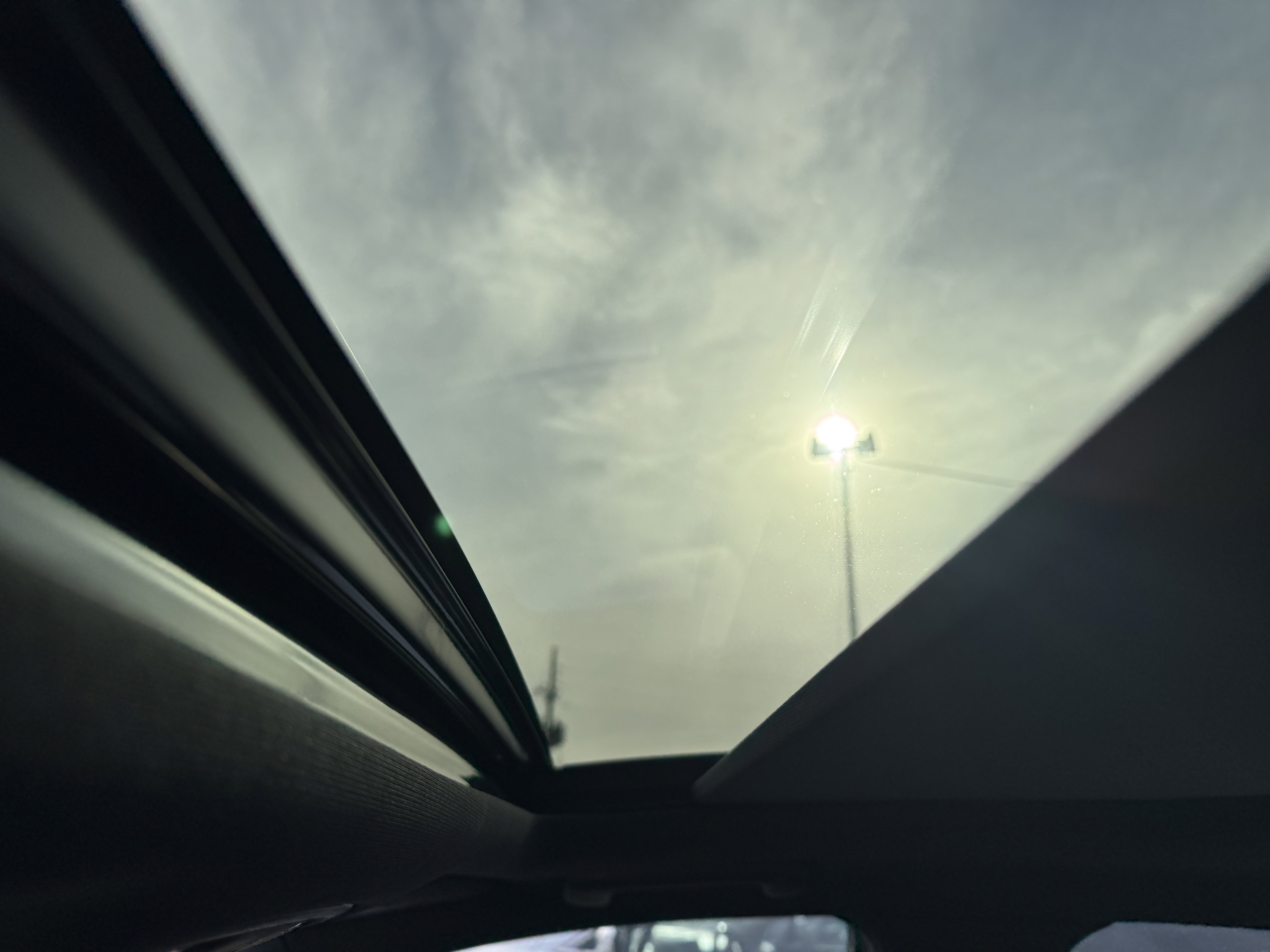 Used 2018 Kia Stinger GT1 image 32