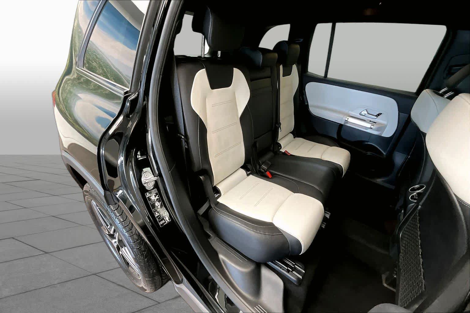 Used 2021 Mercedes-Benz GLB 250 image 18