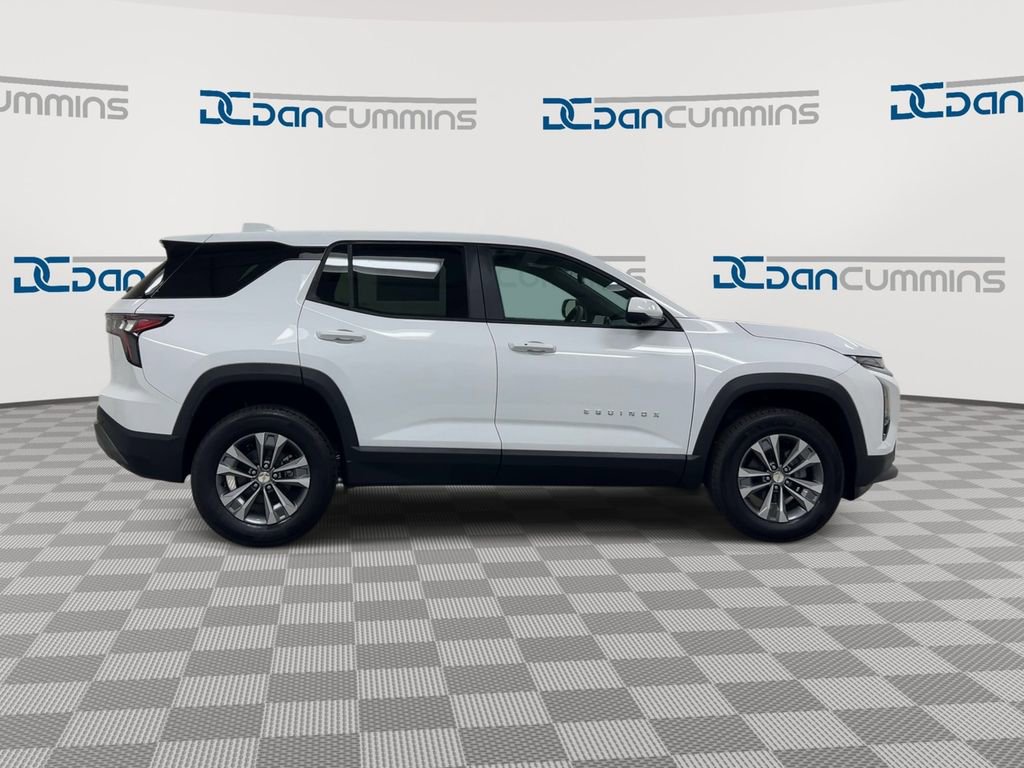 New 2026 Chevrolet Equinox LT w/ Safety and Technology Package image 9