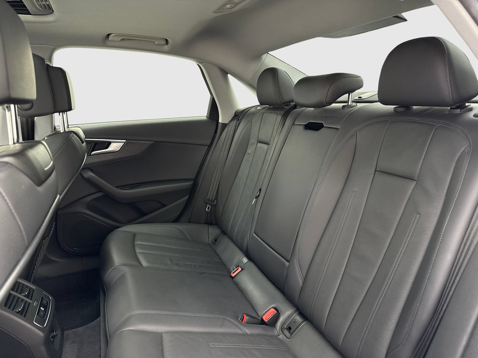 Used 2019 Audi A4 2.0T Premium w/ Convenience Package FWD image 36