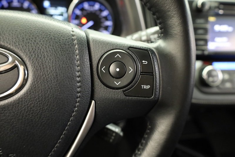 Used 2016 Toyota RAV4 XLE image 24
