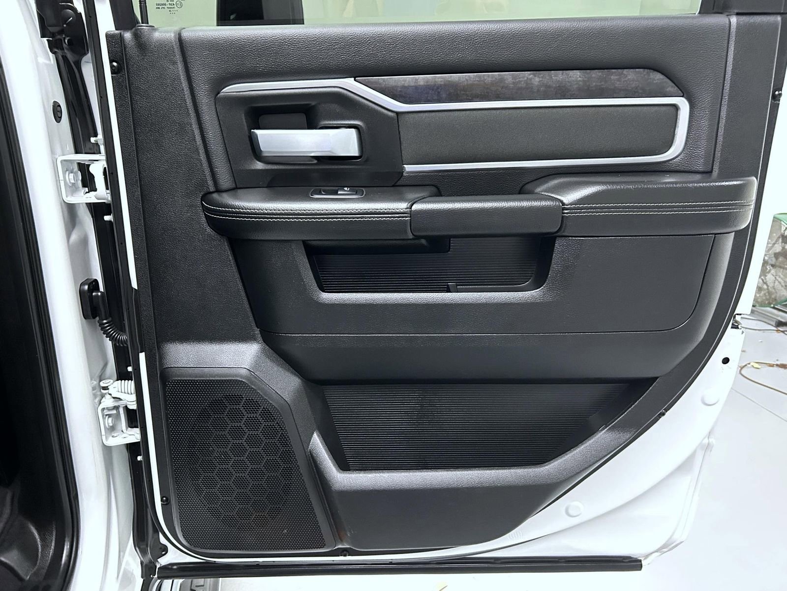 Used 2024 RAM 2500 Big Horn image 17