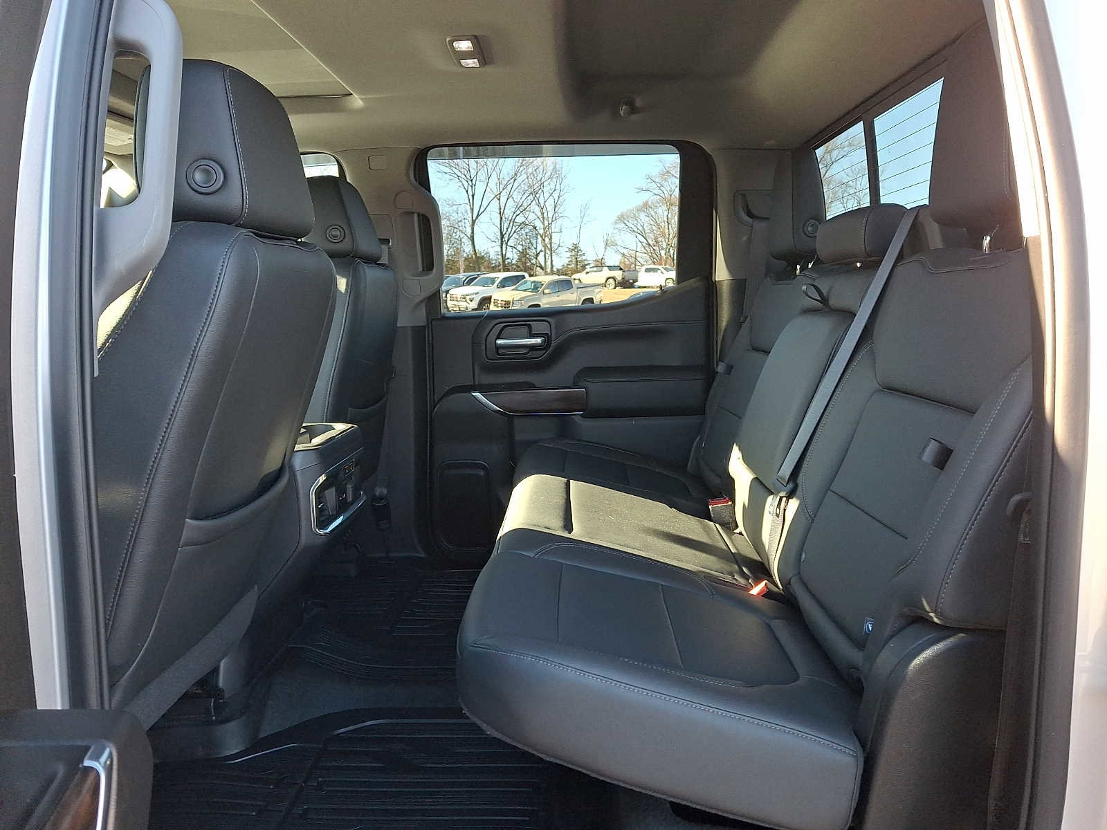 Used 2019 GMC Sierra 1500 SLT w/ SLT Premium Plus Package image 9