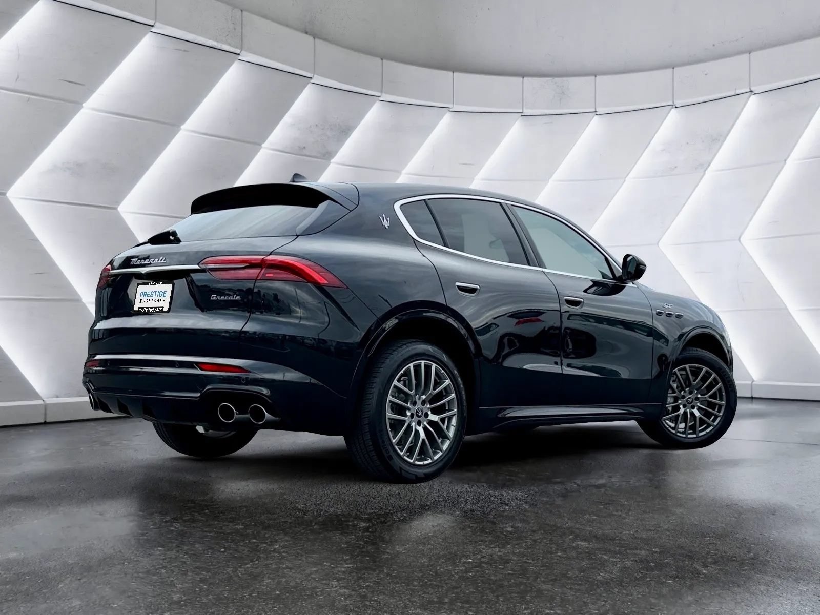 Used 2024 Maserati Grecale GT AWD/4WD image 8