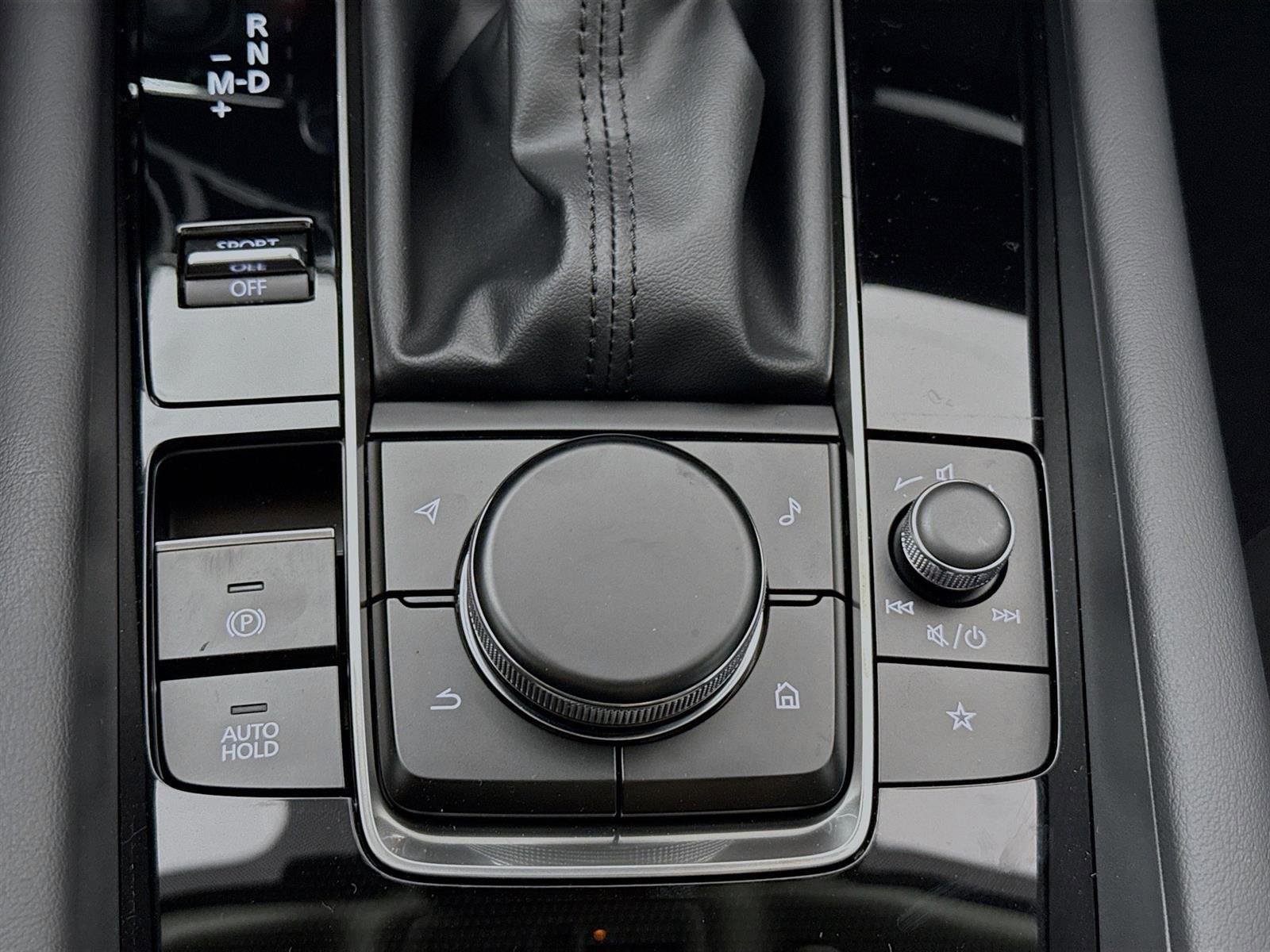 New 2025 MAZDA MAZDA3 s image 27