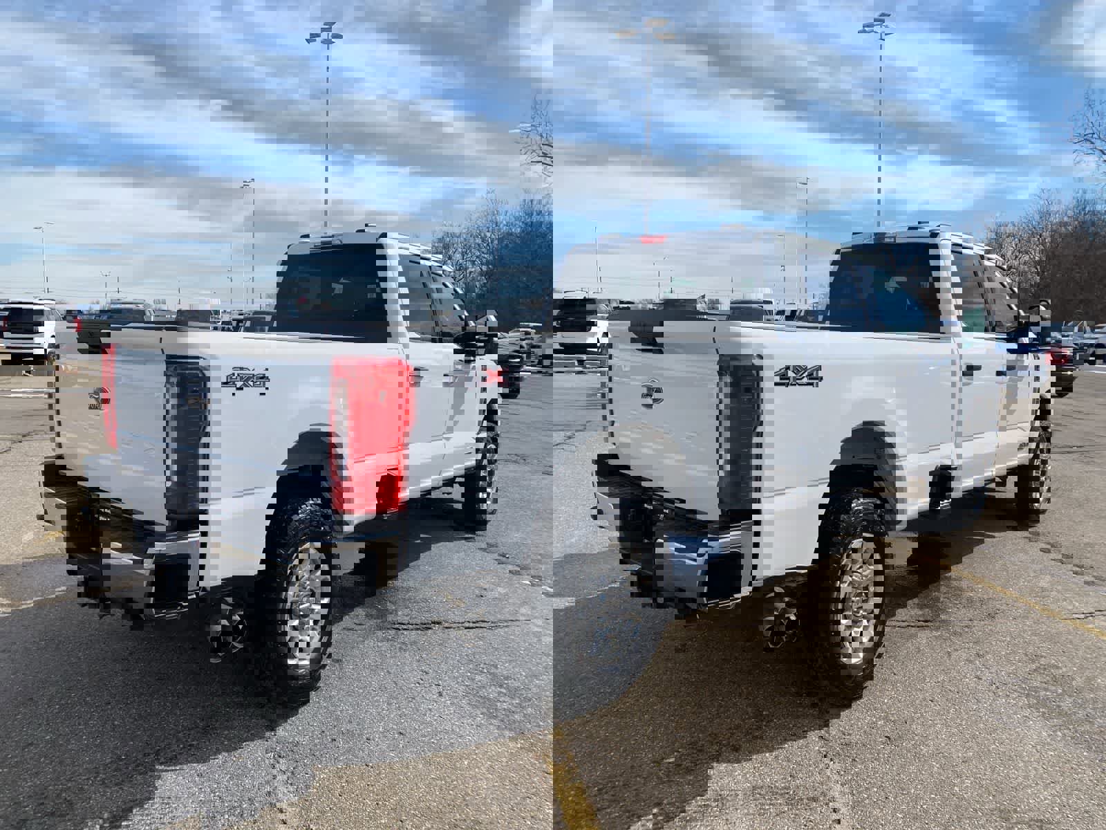 Used 2024 Ford F250 XLT image 5