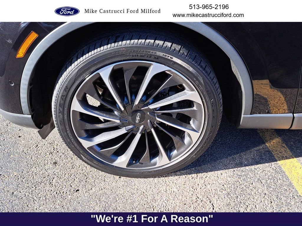 Used 2020 Lincoln Aviator Reserve w/ Equipment Group 202A image 9