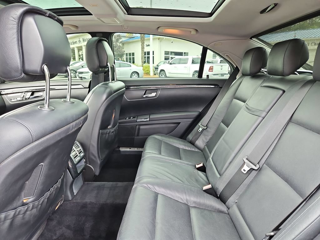 Used 2011 Mercedes-Benz S 550 w/ Sport Pkg image 29