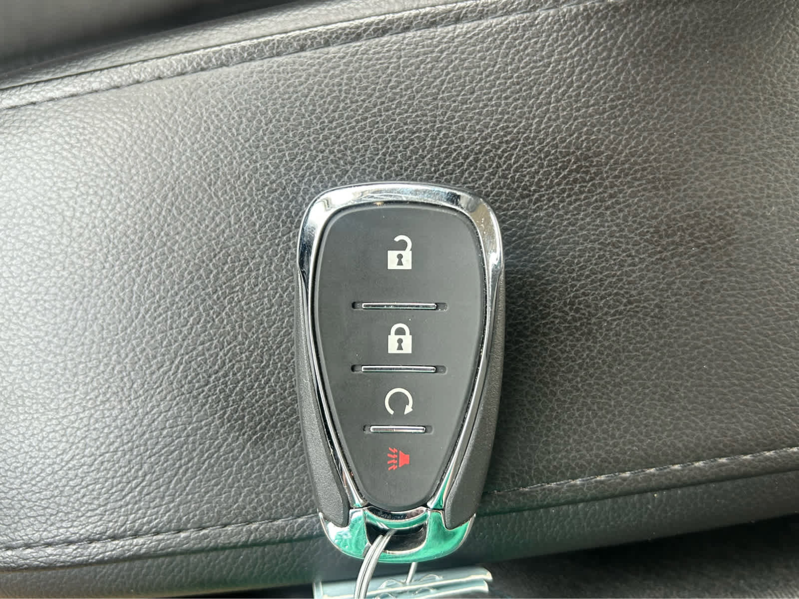 Used 2018 Chevrolet Cruze LT w/ Convenience Package FWD image 32