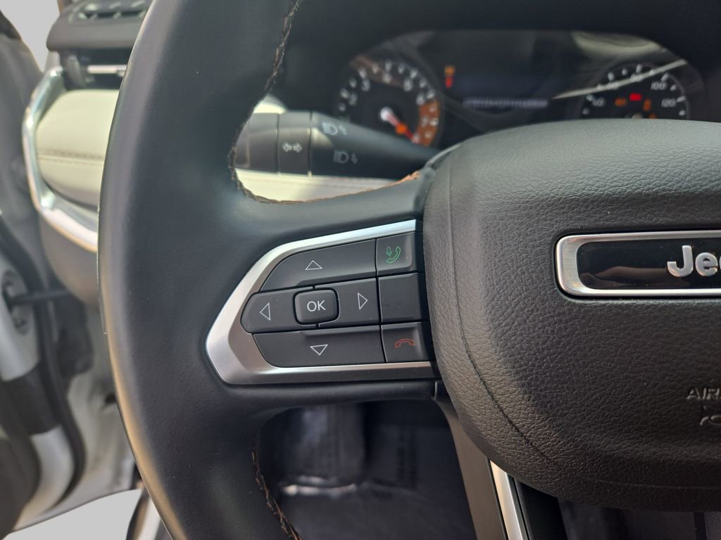 Used 2022 Jeep Compass Limited image 19