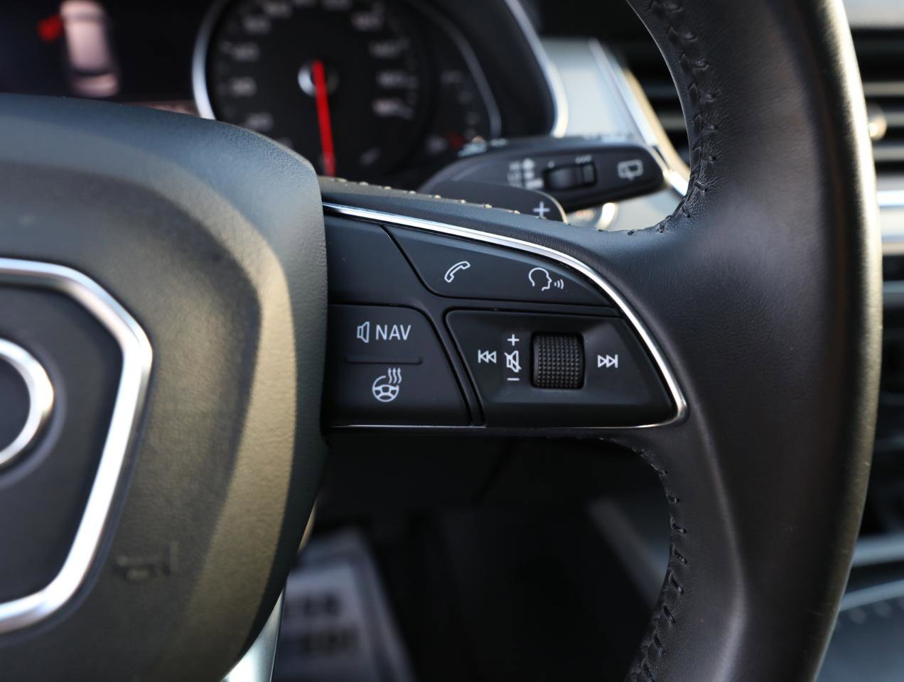 Used 2017 Audi Q7 2.0T Premium image 27