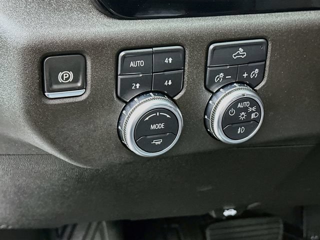 Used 2024 GMC Sierra 1500 Elevation AWD/4WD image 13