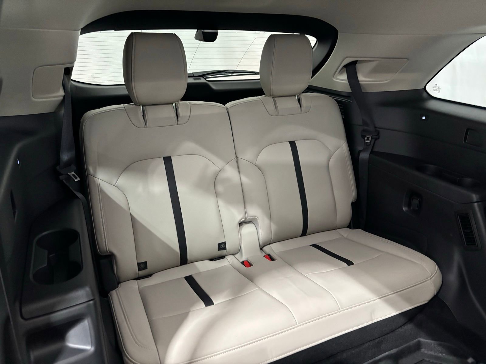 Certified 2025 MAZDA CX-90 Plug-In Hybrid w/Premium Sport image 15