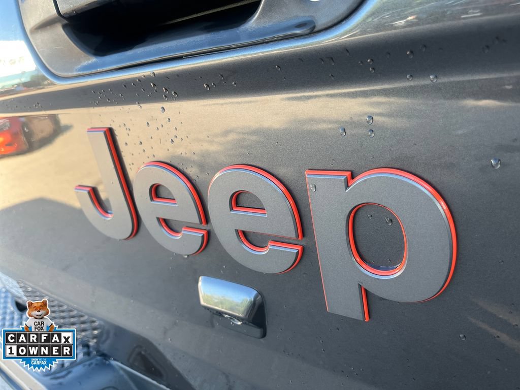 Used 2020 Jeep Gladiator Mojave AWD/4WD image 45