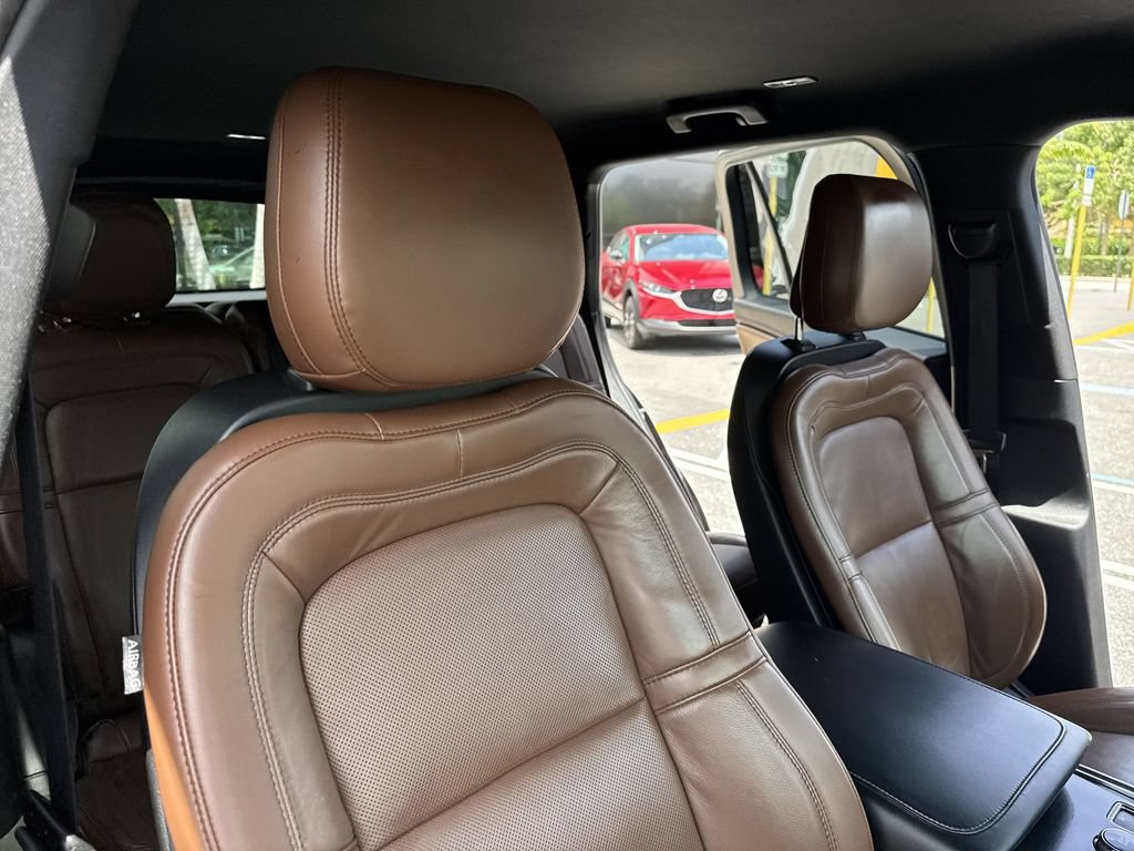 Used 2020 Lincoln Aviator Reserve RWD image 46