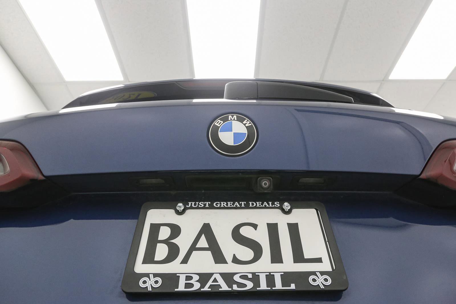 Used 2021 BMW X5 xDrive40i w/ M Sport Package image 12