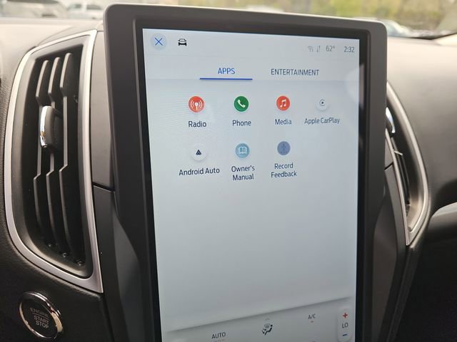 Used 2024 Ford Edge SE w/ Black Appearance Package image 25