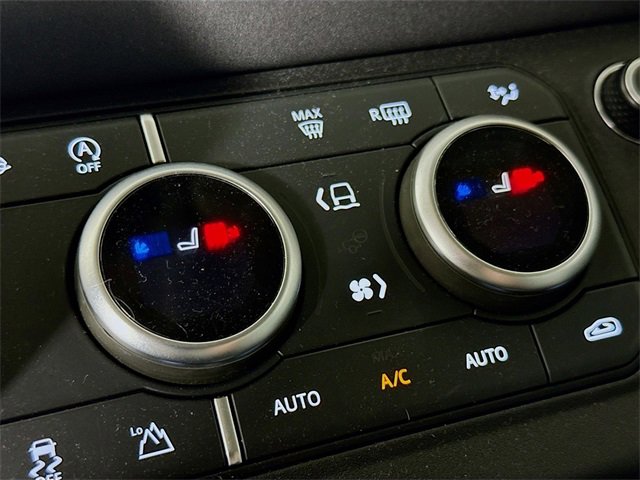 Certified 2022 Land Rover Defender 110 SE image 23