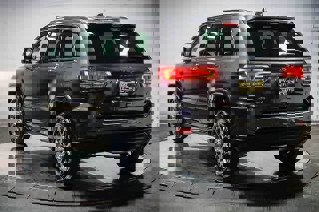 Used 2021 Jeep Grand Cherokee Limited image 2