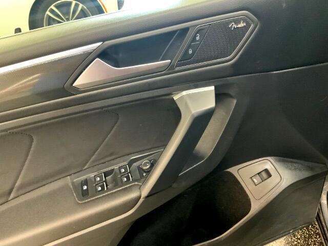 Used 2019 Volkswagen Tiguan SEL Premium image 31