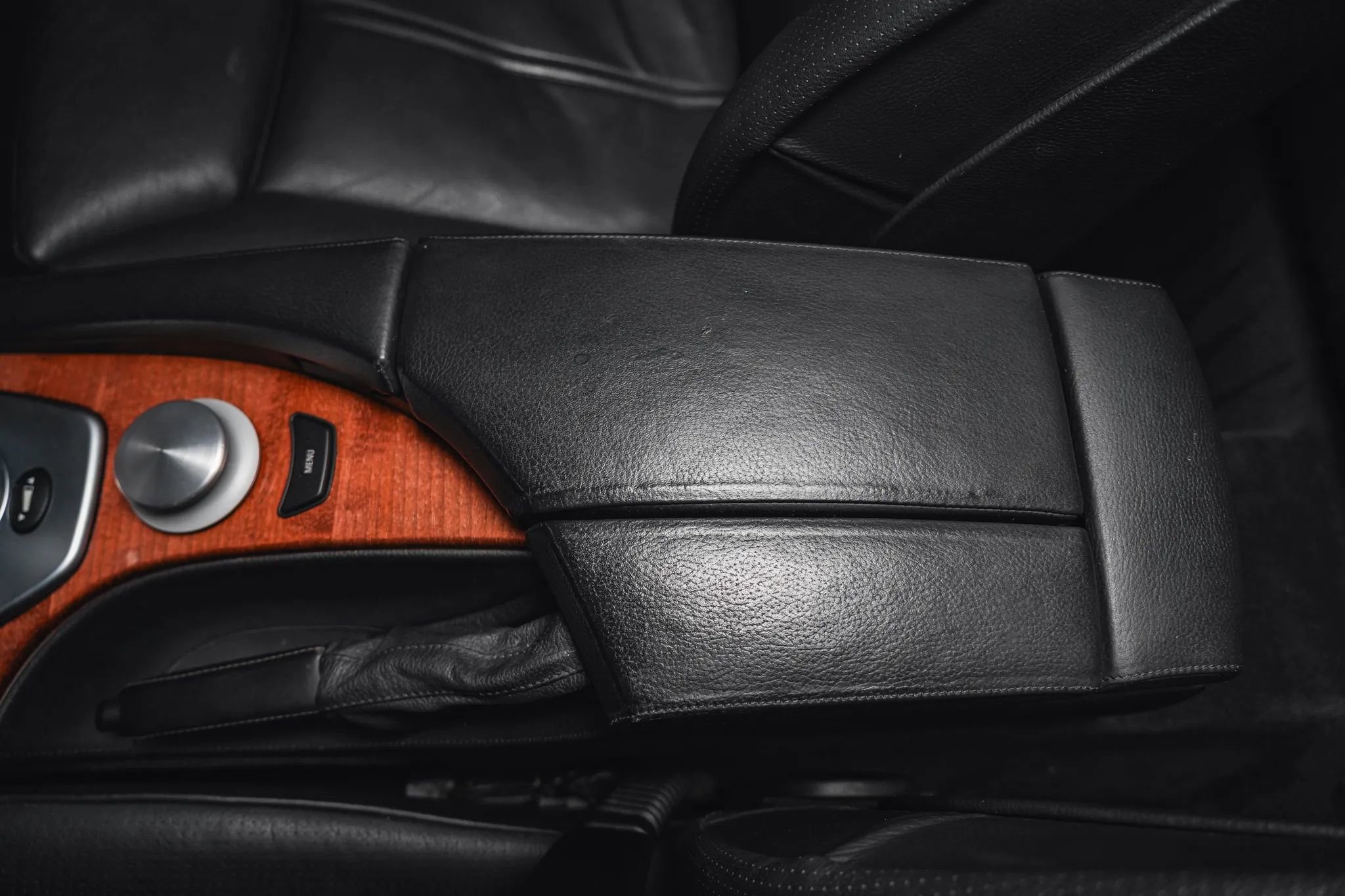 Used 2008 BMW M5 RWD image 54