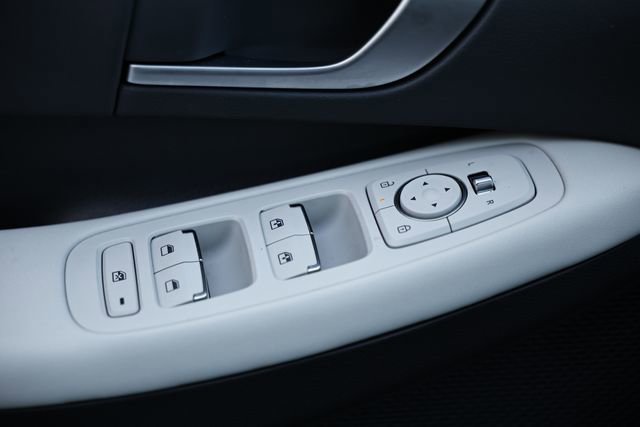 Certified 2025 Hyundai Sonata SEL image 15