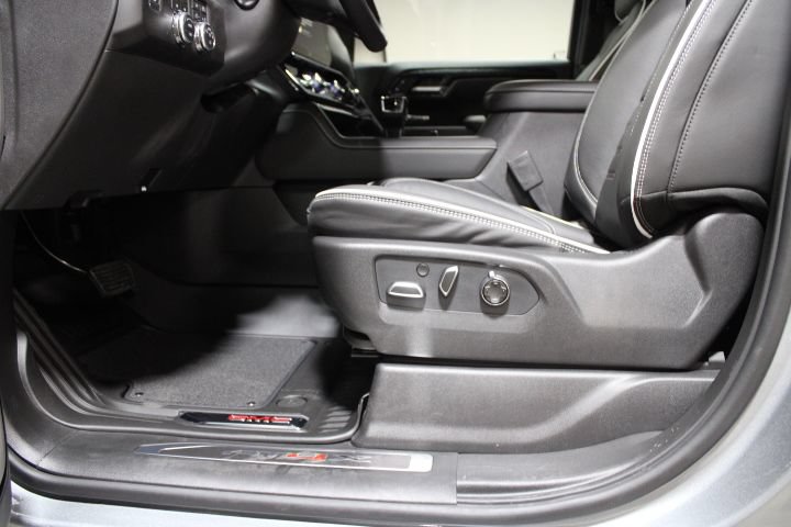 New 2026 GMC Sierra 1500 AT4X AWD/4WD image 21