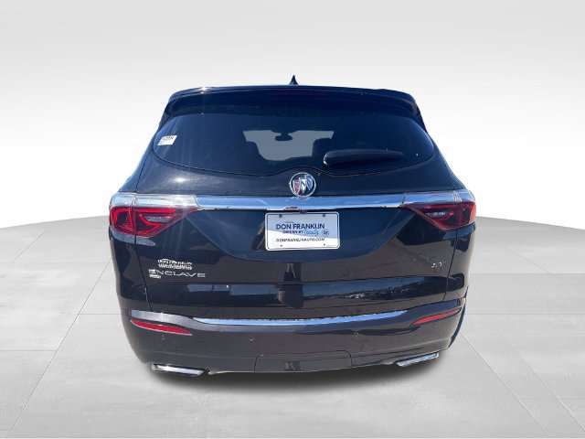 Used 2023 Buick Enclave Essence w/ Experience Buick Package AWD/4WD image 4