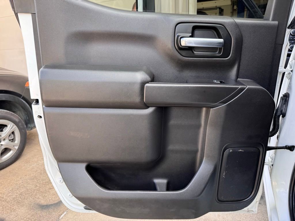 Used 2019 Chevrolet Silverado 1500 LT w/ All-Star Edition image 21