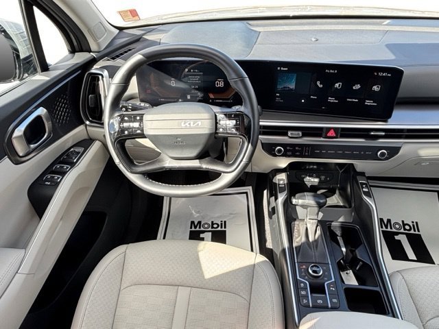 Certified 2026 Kia Sorento S w/ S Panoramic Sunroof Package AWD/4WD image 14