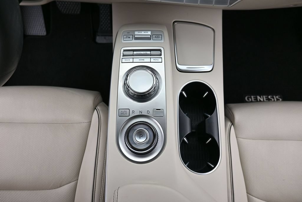 Used 2022 Genesis GV70 2.5T w/ Advanced Package AWD/4WD image 14
