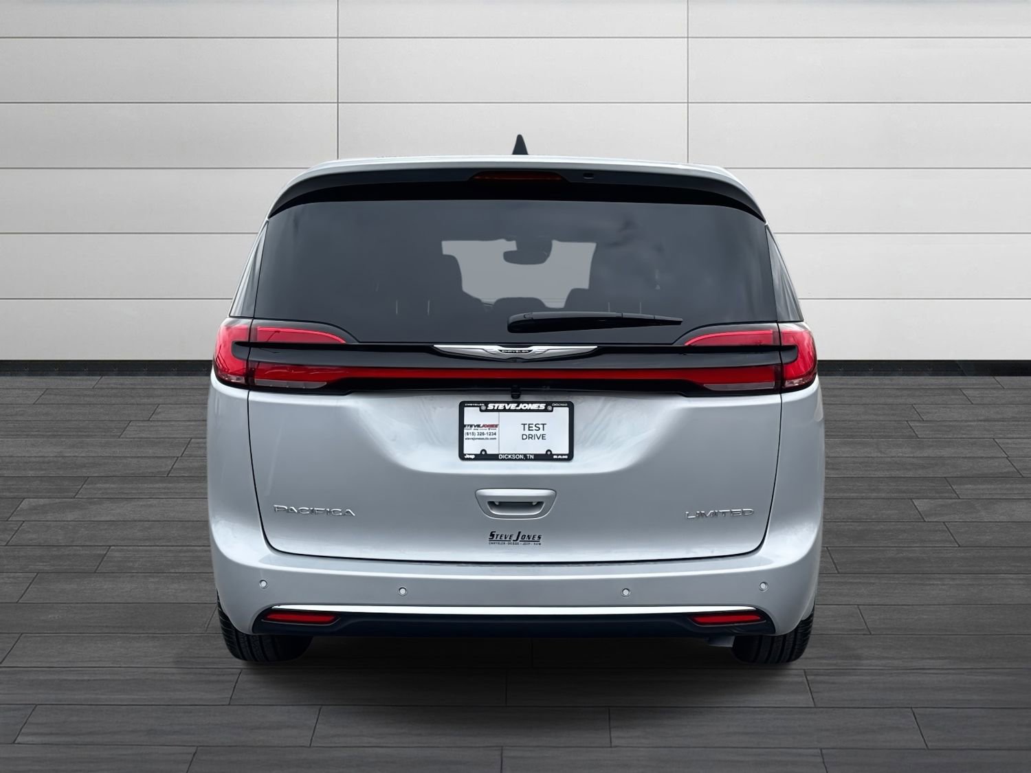 New 2026 Chrysler Pacifica Limited FWD image 5