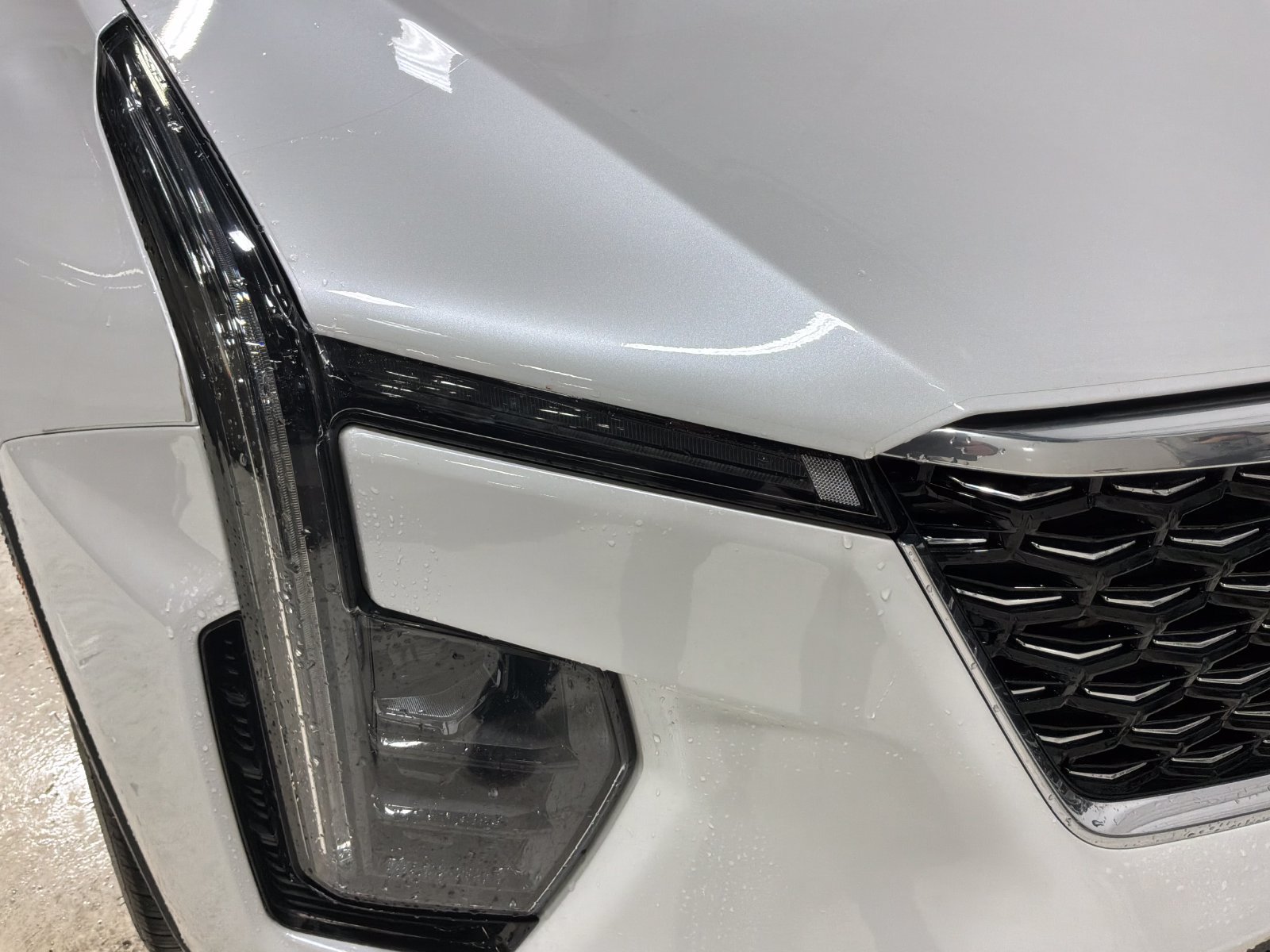 Used 2024 Cadillac XT4 Premium Luxury w/ Active Safety Package AWD/4WD image 27