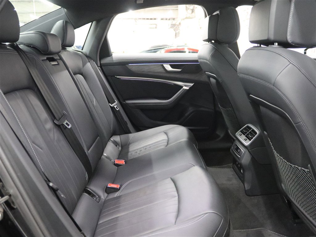 Used 2024 Audi A6 Premium Plus image 18