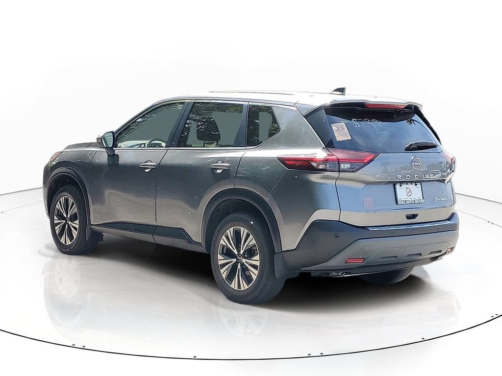 Used 2023 Nissan Rogue SV AWD/4WD image 3
