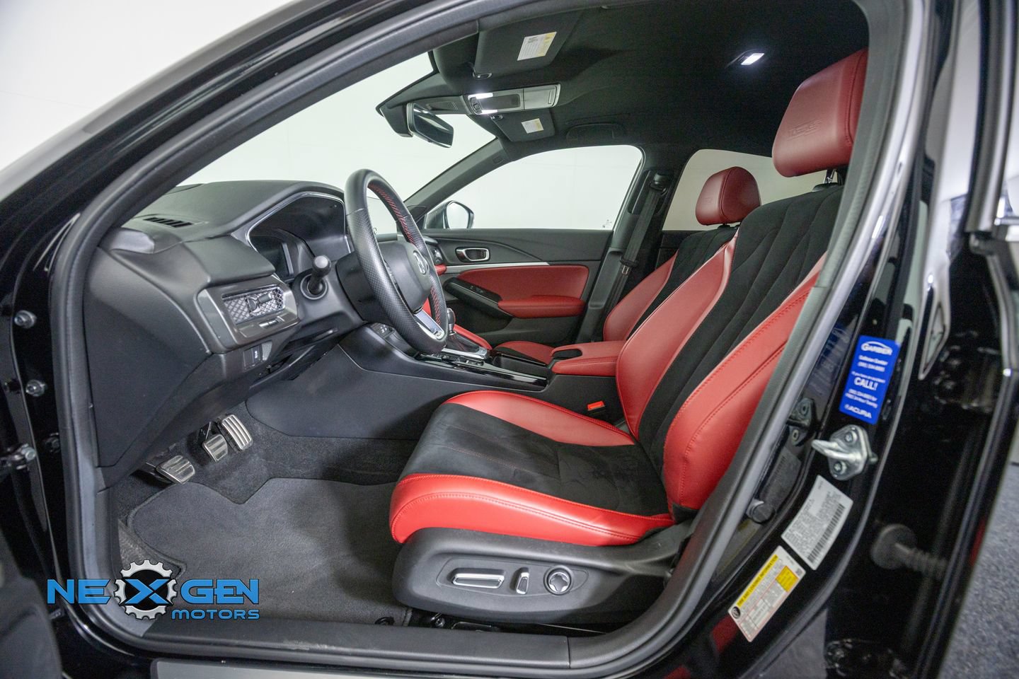 Used 2025 Acura Integra Type S FWD image 11