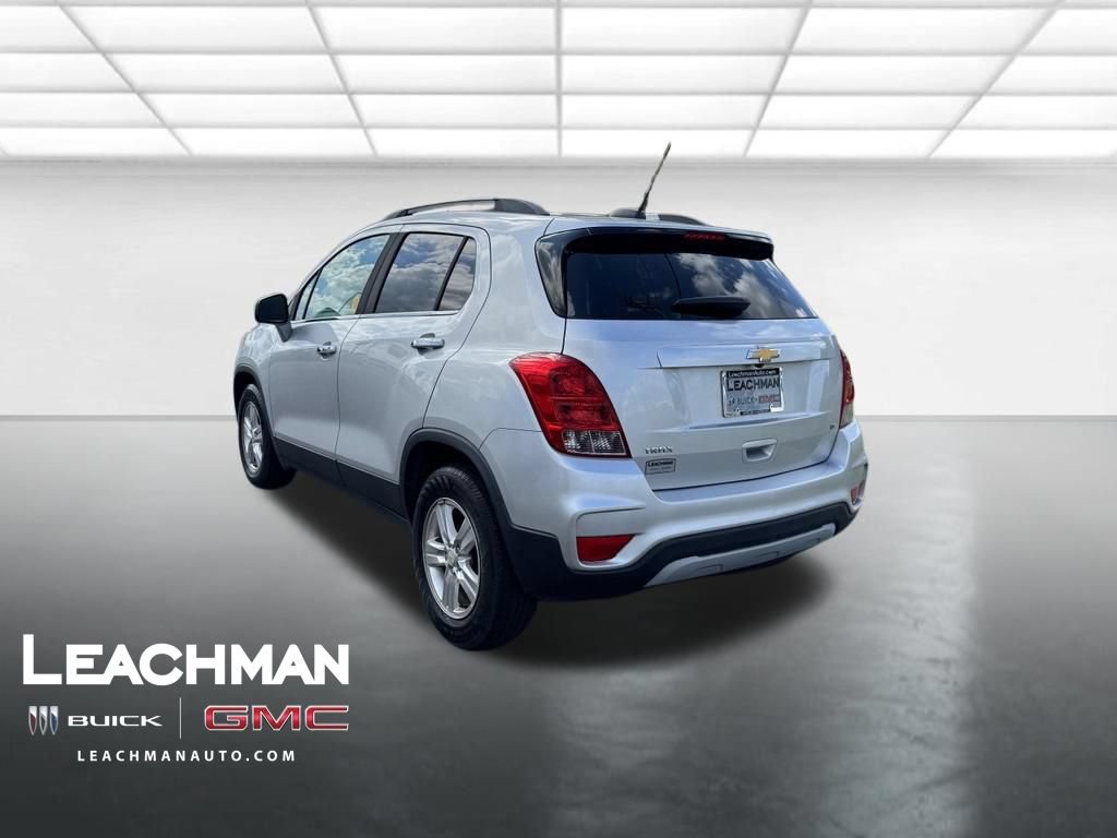 Certified 2018 Chevrolet Trax LT w/ LT Convenience Package FWD image 6