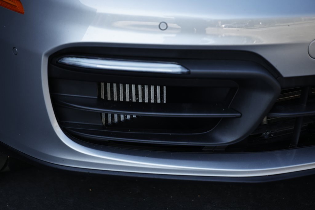 Used 2021 Porsche Panamera 4 image 19