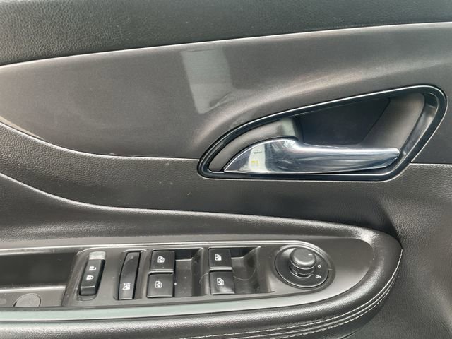 Used 2020 Buick Encore Preferred FWD image 21