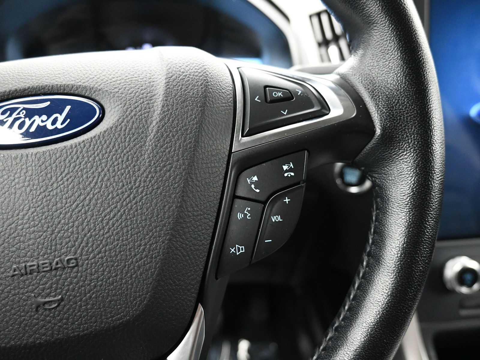 Used 2023 Ford Edge SEL AWD/4WD image 12