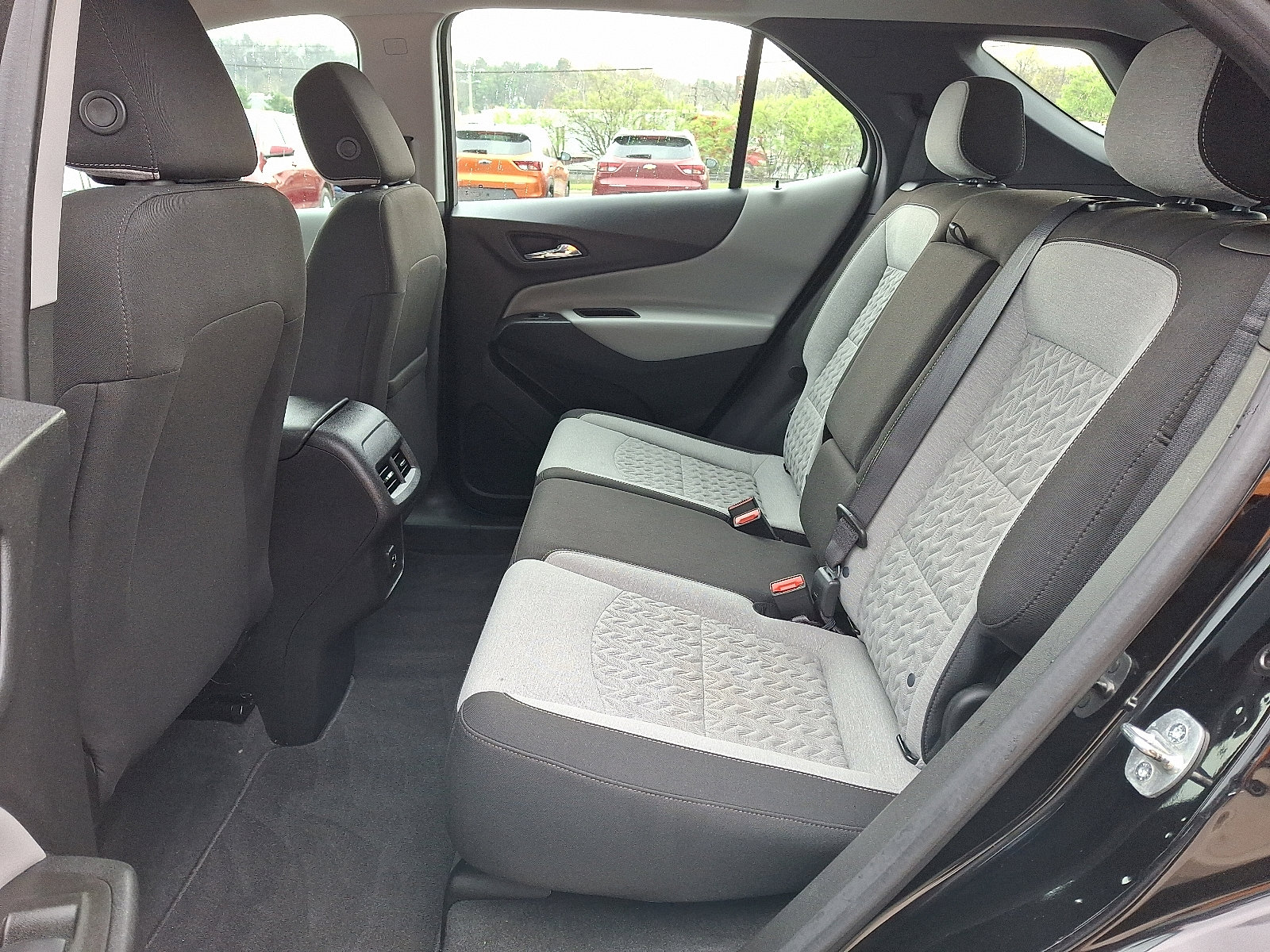 Certified 2024 Chevrolet Equinox LS w/ Midnight Edition image 11