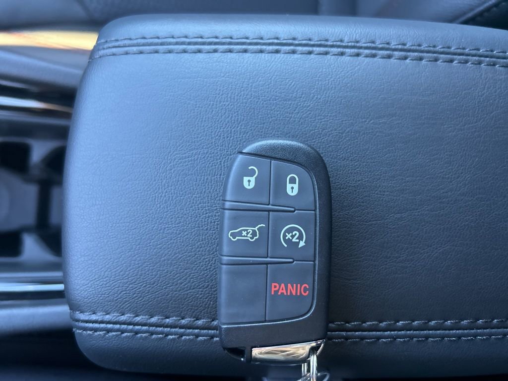 New 2026 Jeep Compass Trailhawk w/ Sun, Sound & Navigation Group image 42