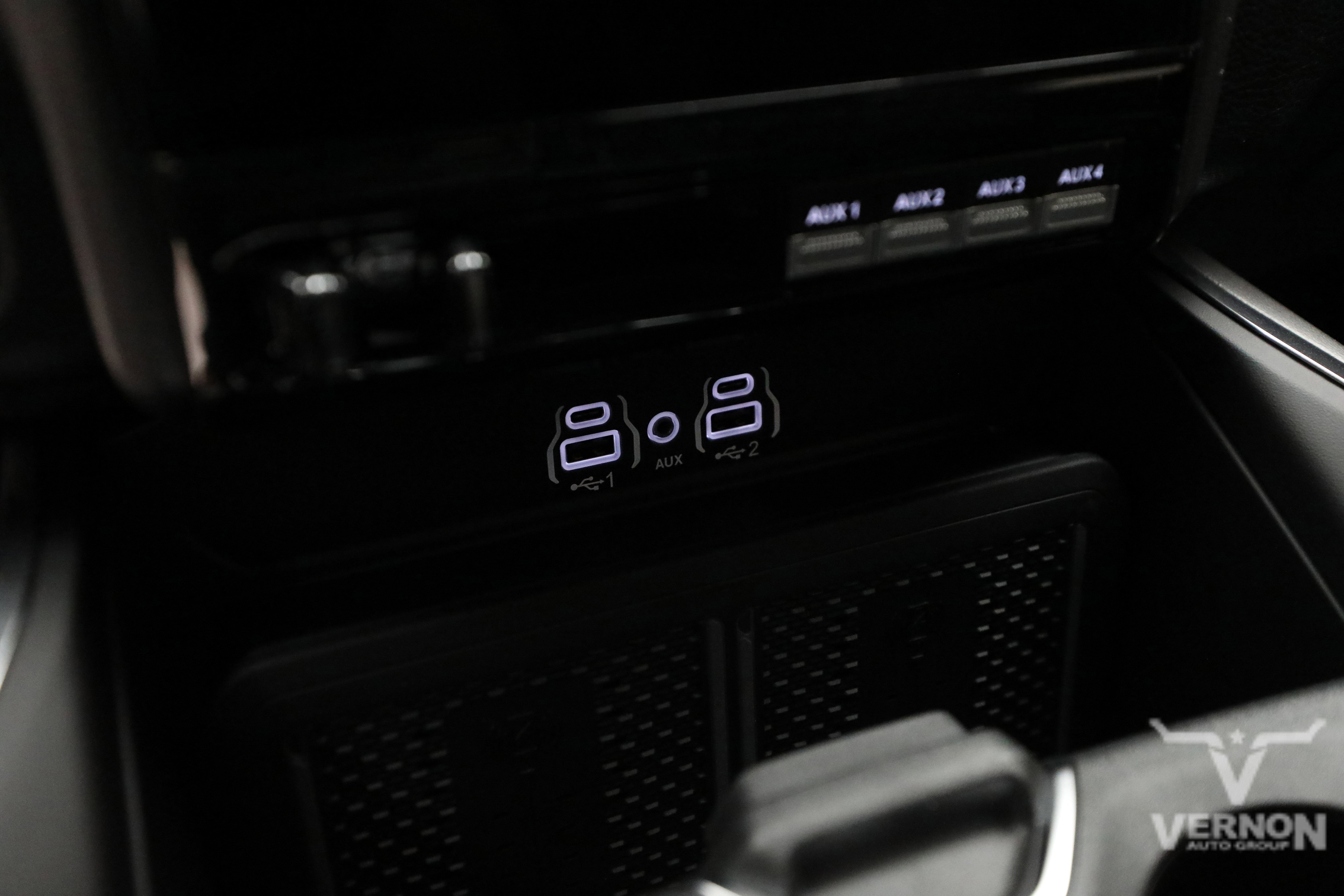 New 2026 RAM 3500 Laramie AWD/4WD image 23